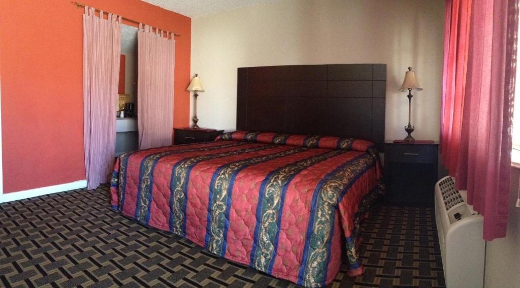 Andrews Motor Inn Стая снимка