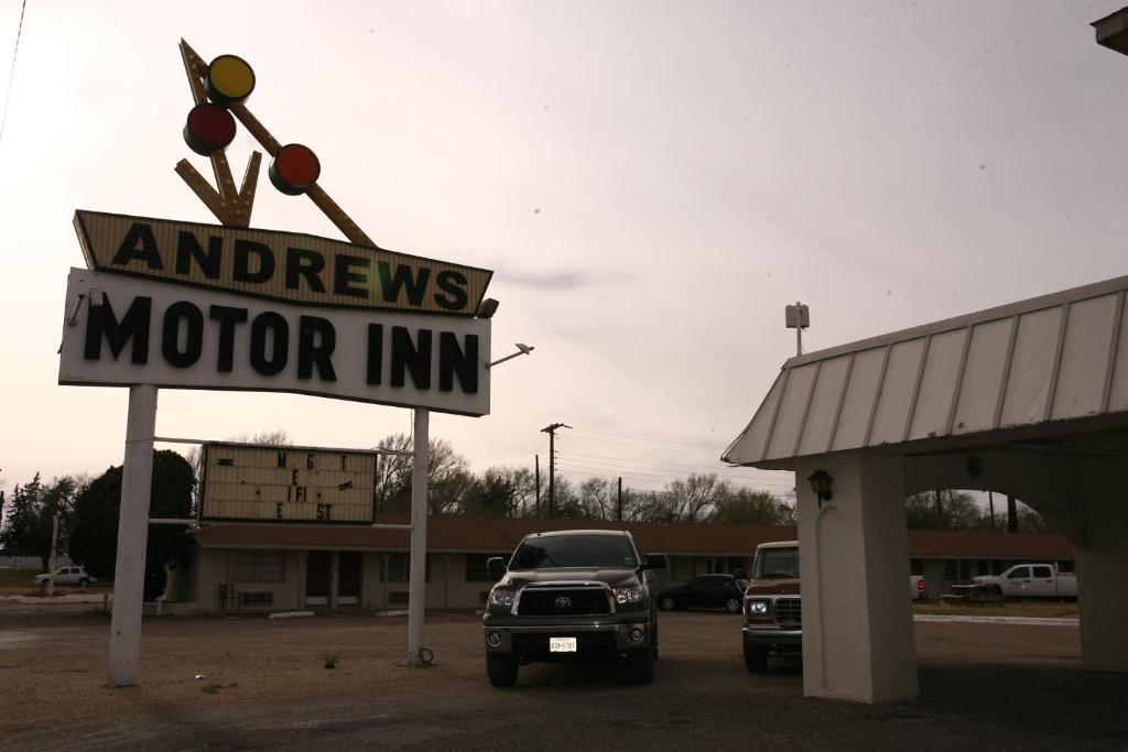 Andrews Motor Inn Екстериор снимка