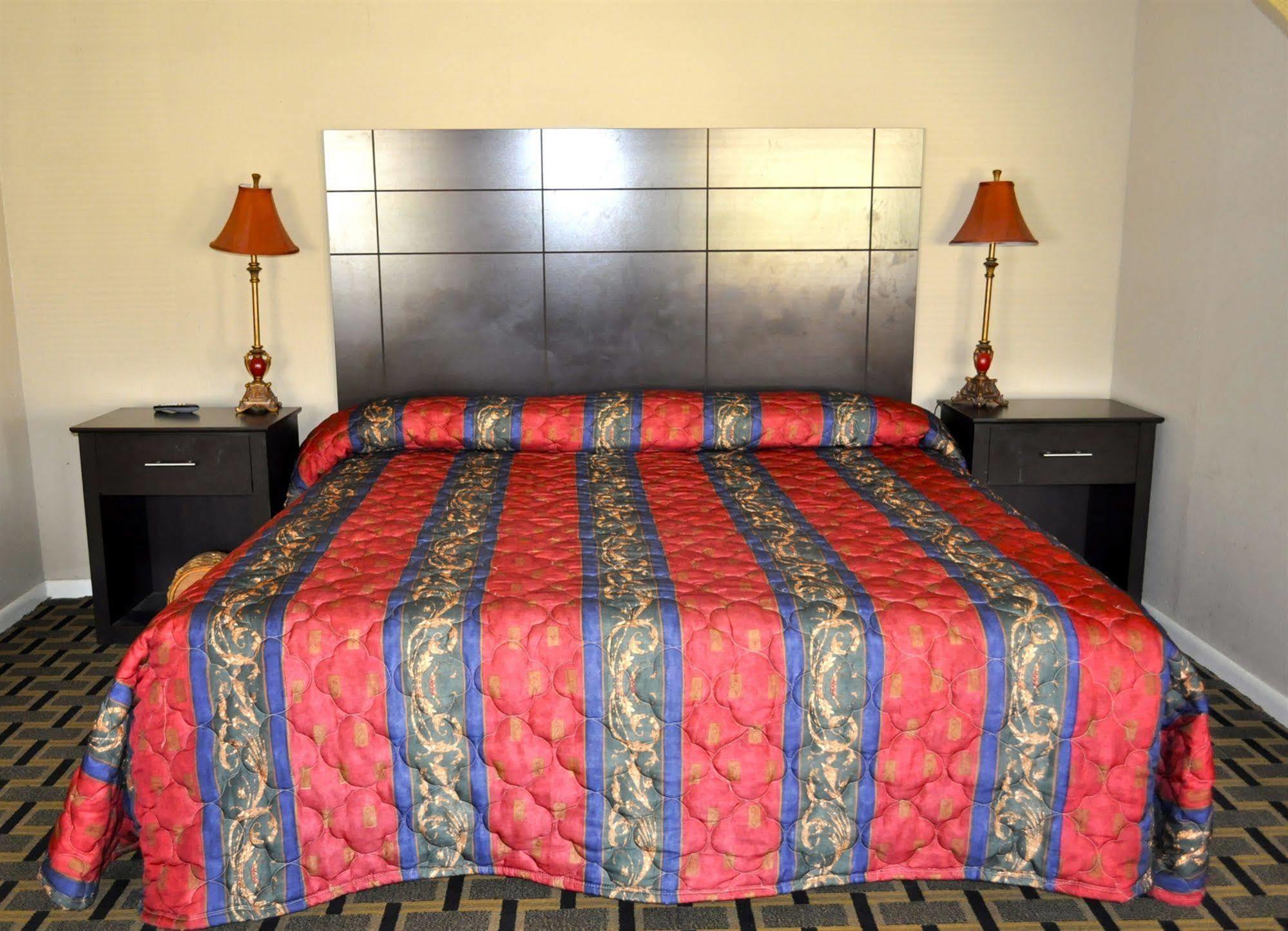 Andrews Motor Inn Екстериор снимка